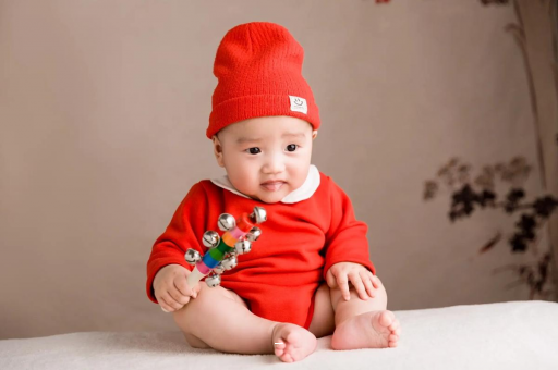 武汉供卵包生男孩宝宝脚底长水泡